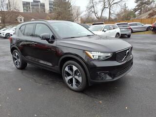 2026 Volvo XC40