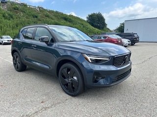 2026 Volvo XC40