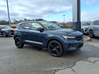 2026 Volvo XC40