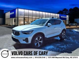 2024 Volvo XC40