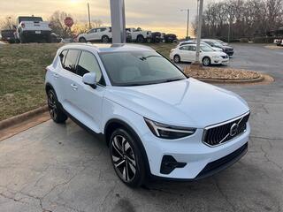 2024 Volvo XC40