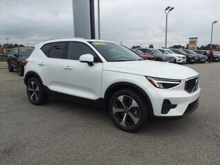 2024 Volvo XC40