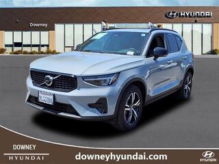 2024 Volvo XC40