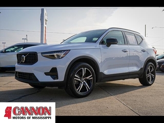 2024 Volvo XC40