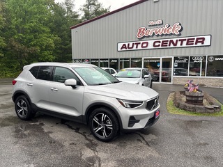 2024 Volvo XC40