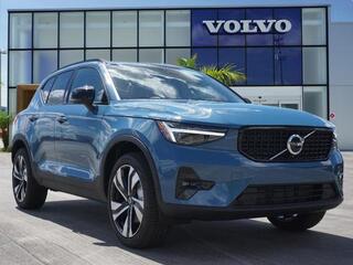 2024 Volvo XC40