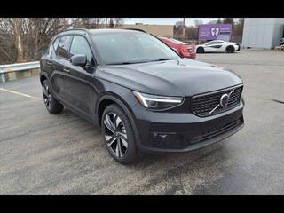 2024 Volvo XC40