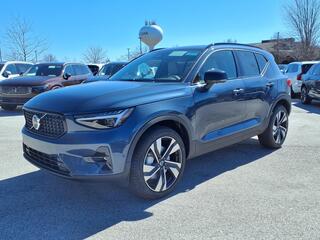 2026 Volvo XC40