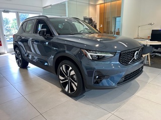 2026 Volvo XC40