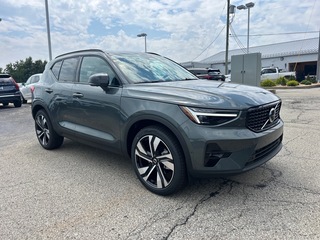 2026 Volvo XC40