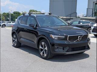 2023 Volvo XC40