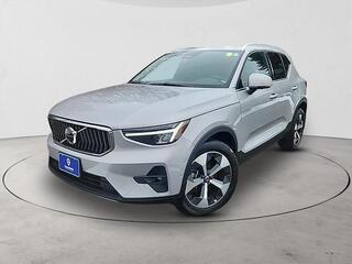 2023 Volvo XC40