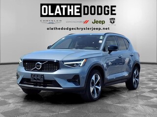 2023 Volvo XC40
