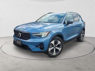 2023 Volvo XC40