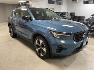 2023 Volvo XC40 for sale in Hasbrouck Heights NJ