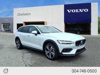 2026 Volvo V60 Cross Country