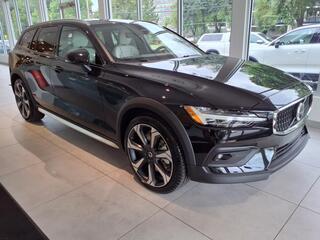 2026 Volvo V60 Cross Country for sale in Rochester NY