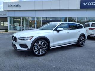 2026 Volvo V60 Cross Country