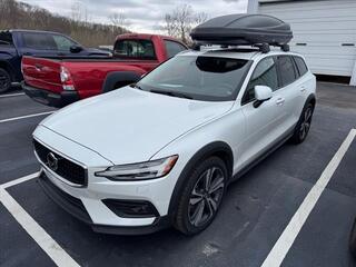 2024 Volvo V60 Cross Country