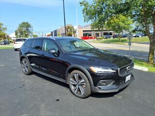 2024 Volvo V60 Cross Country for sale in Rochester NY