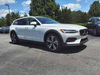 2024 Volvo V60 Cross Country