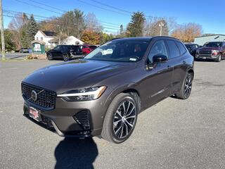 2025 Volvo XC60