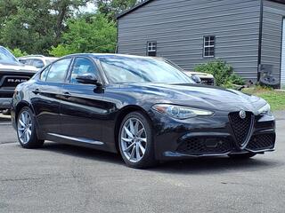 2022 Alfa Romeo Giulia