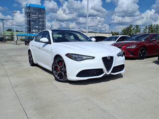 2022 Alfa Romeo Giulia