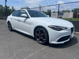 2022 Alfa Romeo Giulia