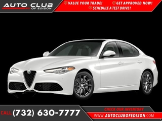 2022 Alfa Romeo Giulia