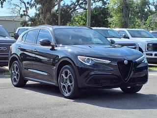 2022 Alfa Romeo Stelvio