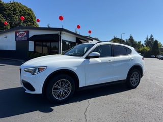 2022 Alfa Romeo Stelvio