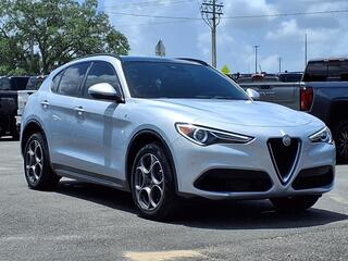 2022 Alfa Romeo Stelvio