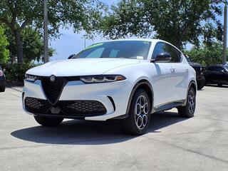 2025 Alfa Romeo Tonale Hybrid