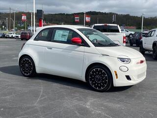 2024 Fiat 500e