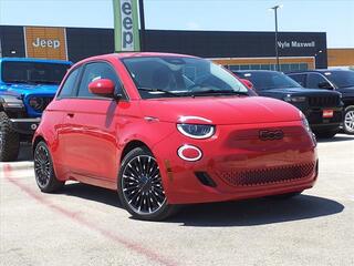 2024 Fiat 500e