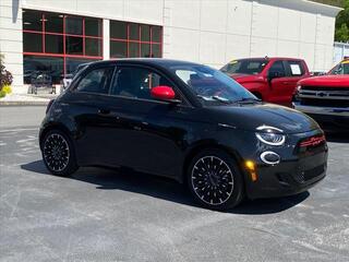 2024 Fiat 500e