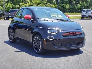 2024 Fiat 500e