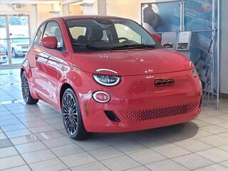 2024 Fiat 500e