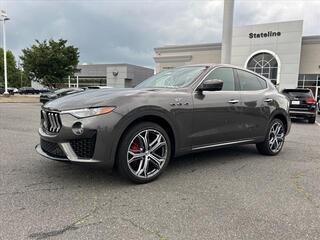 2022 Maserati Levante