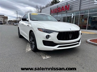 2024 Maserati Levante