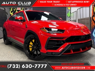 2022 Lamborghini Urus