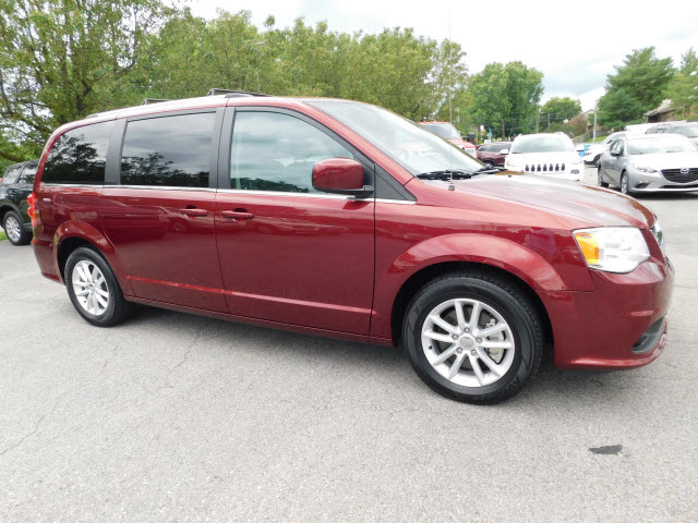 2019 Dodge Grand Caravan SXT | Red 2019 Dodge grand caravan SXT Car for ...